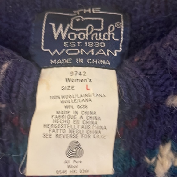 Wool rich woman sweater size L navy blue with puppy and boot - Picture 3 of 3